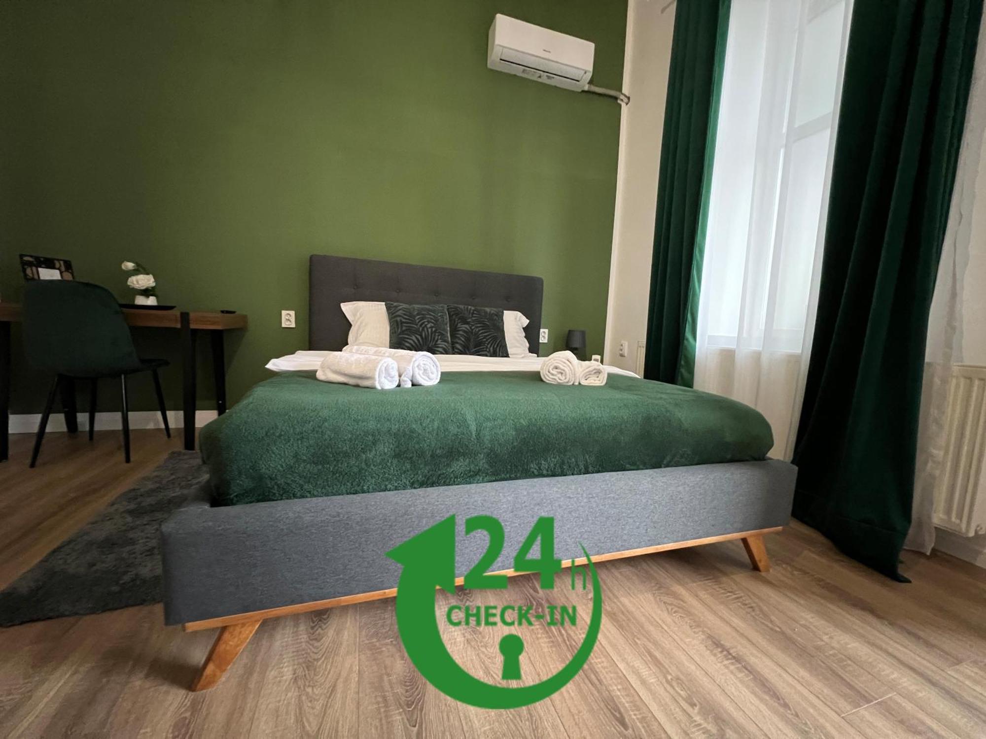 Homeland Center Cluj エクステリア 写真